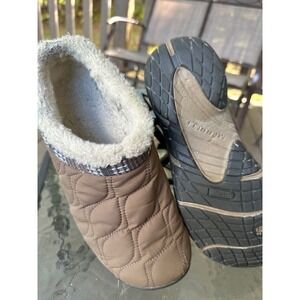 Merrell Oncore‎ Ice 4 Puff Mules Clogs Slides Slipper Quilted Taupe Size 9W